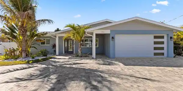 312 WESTWINDS DRIVE