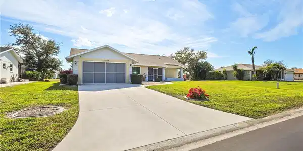 208 ANNAPOLIS LANE