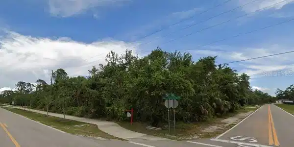 17905 TOLEDO BLADE BOULEVARD