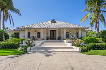 1808 FLOWER DRIVE