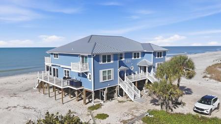 221 N GULF BOULEVARD