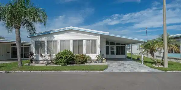 2045 KONA DRIVE