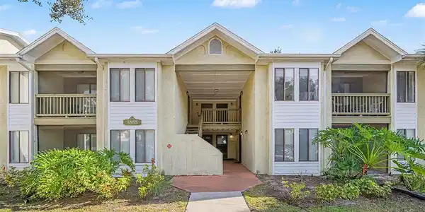 3555 SABLE PALM LANE