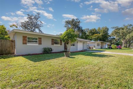 2266 SHERWOOD DRIVE