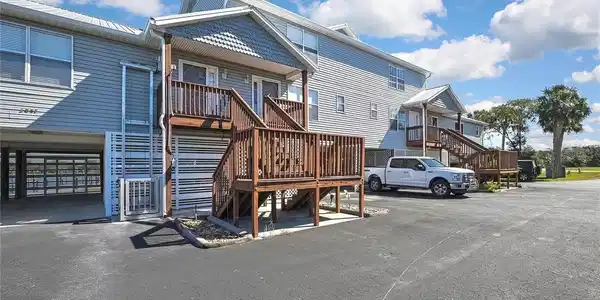 Image 4 Image 4