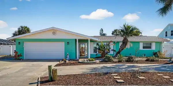 119 OLD CARRIAGE ROAD