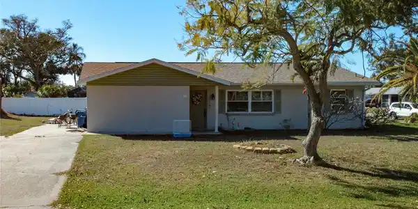 1144 PINELAND AVENUE