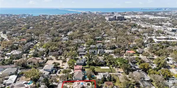 Image 4 Image 4