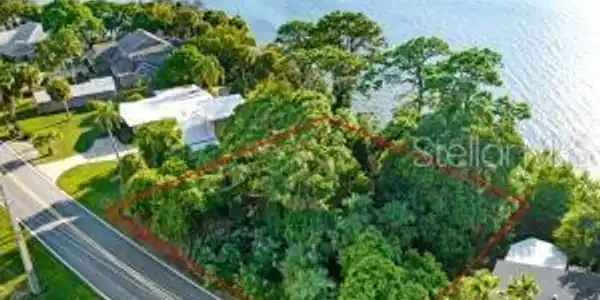 0 S TROPICAL TRAIL