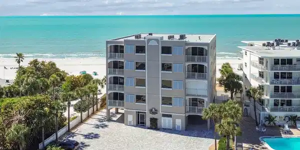 19600 GULF BOULEVARD