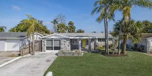 3543 HOOVER DRIVE