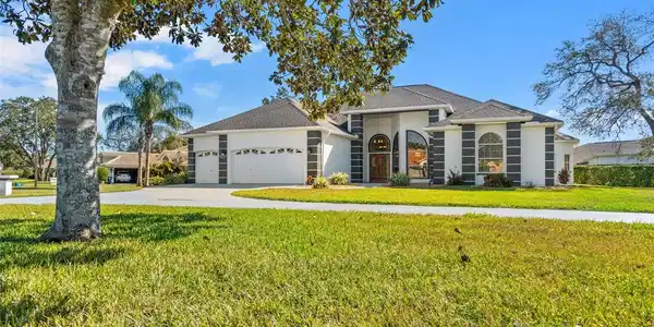 9570 SOUTHERN BELLE DRIVE