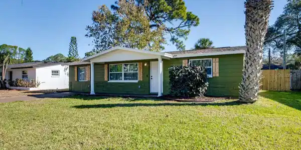 7252 DIANNE DRIVE