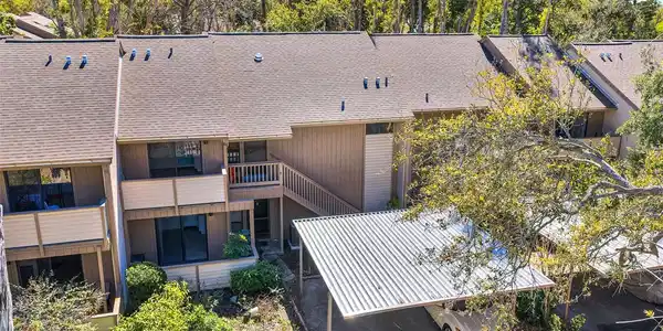 1697 BROOKHOUSE CIRCLE