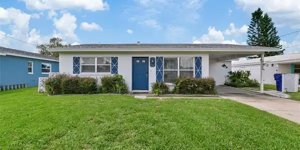 4424 FLORAMAR TERRACE