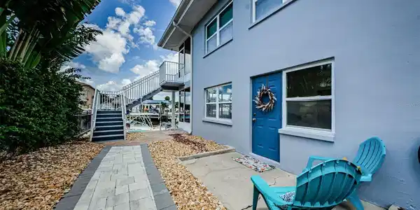 2186 EDYTHE DRIVE
