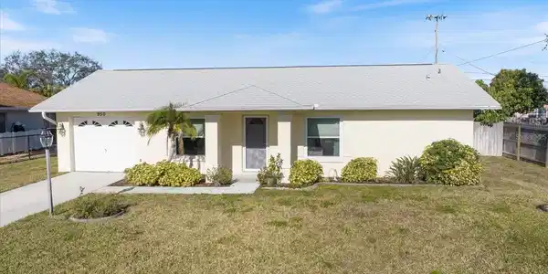 950 FUNDY ROAD