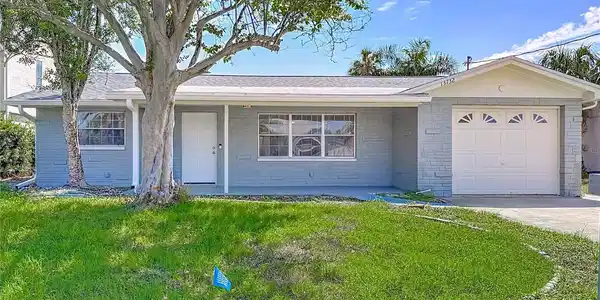 13732 PLUMOSA AVENUE