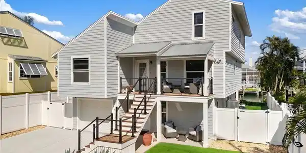 5119 OXFORD DRIVE