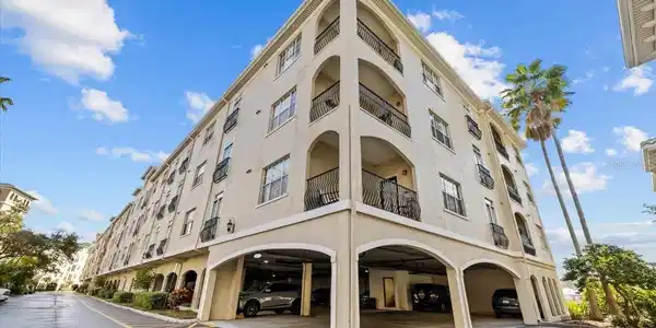 501 KNIGHTS RUN AVENUE