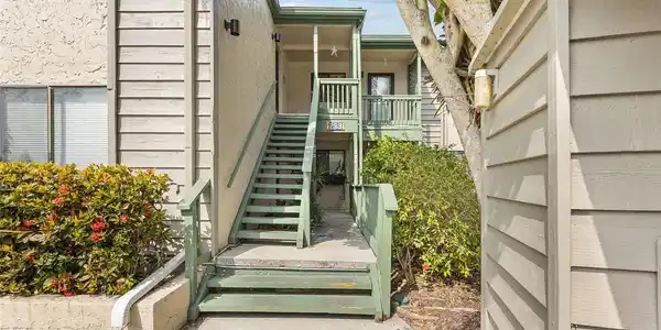 1515 PELICAN POINT DRIVE