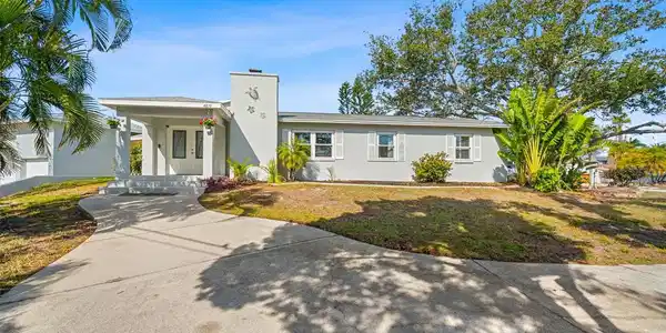 4819 PALMETTO POINT DRIVE
