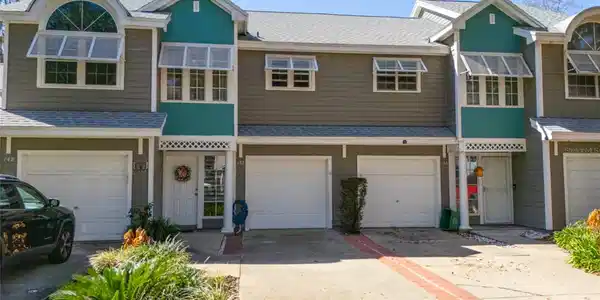 152 GRAND OAKS CIRCLE