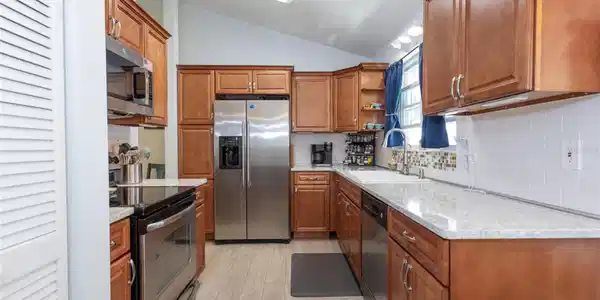 Image 4 Image 4