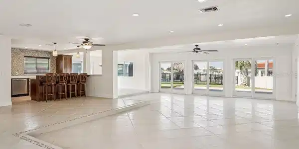 Image 4 Image 4