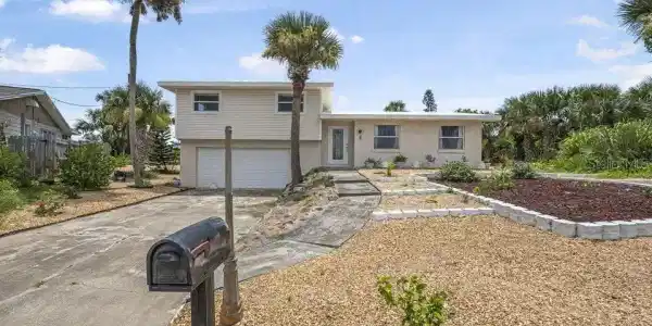 5 BAYTREE CIRCLE