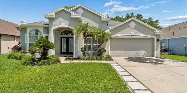 8604 BROOKWAY CIRCLE