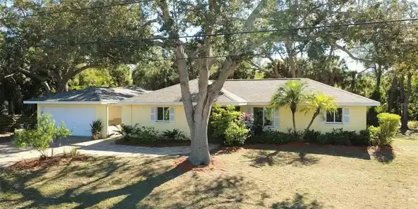 1710 ROBBINS ROAD