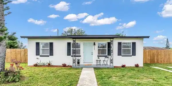 3405 LUCERNE TERRACE