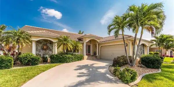2336 VIA VENETO DRIVE