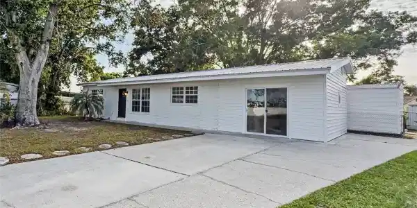 6404 WILLOW BEND PLACE