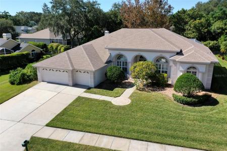 211 HIGHLAND WOODS DRIVE