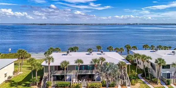 6500 FLOTILLA DRIVE