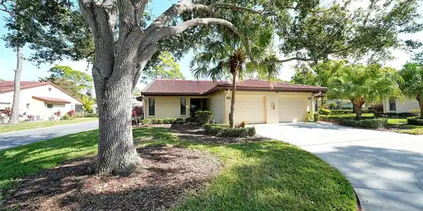 3784 PINECONE COURT