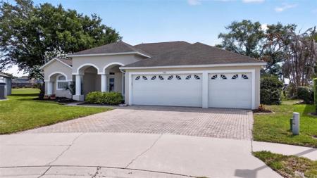 702 BANTRY COURT