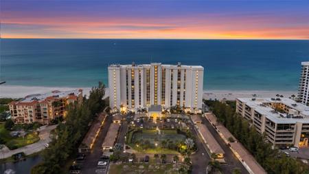 2425 GULF OF MEXICO DRIVE