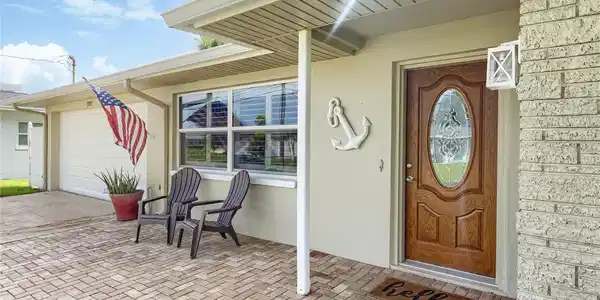 2287 CAROLYN DRIVE