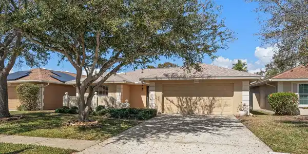 2275 KINGFISHER LANE