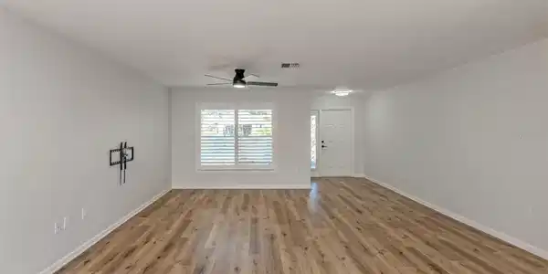 Image 4 Image 4