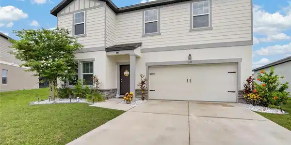 1325 ANCHOR BEND DRIVE