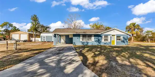 3215 PARK DRIVE