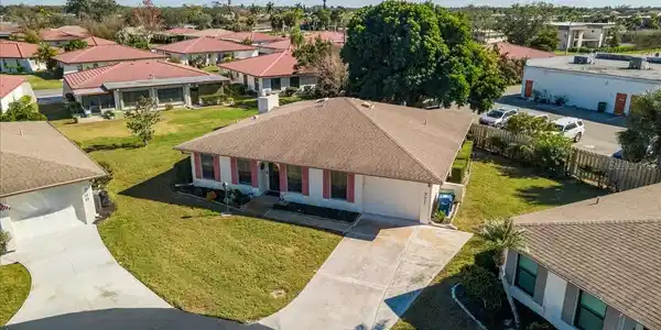771 VIVIENDA SOUTH COURT