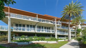 225 SANDS POINT