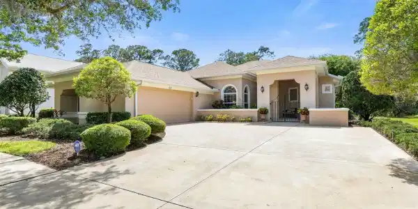 53 RIVER TRAIL DRIVE