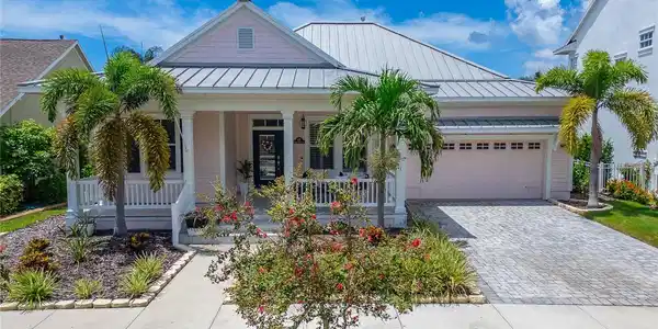 429 MANNS HARBOR DRIVE