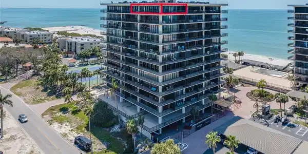 7600 BAYSHORE DRIVE
